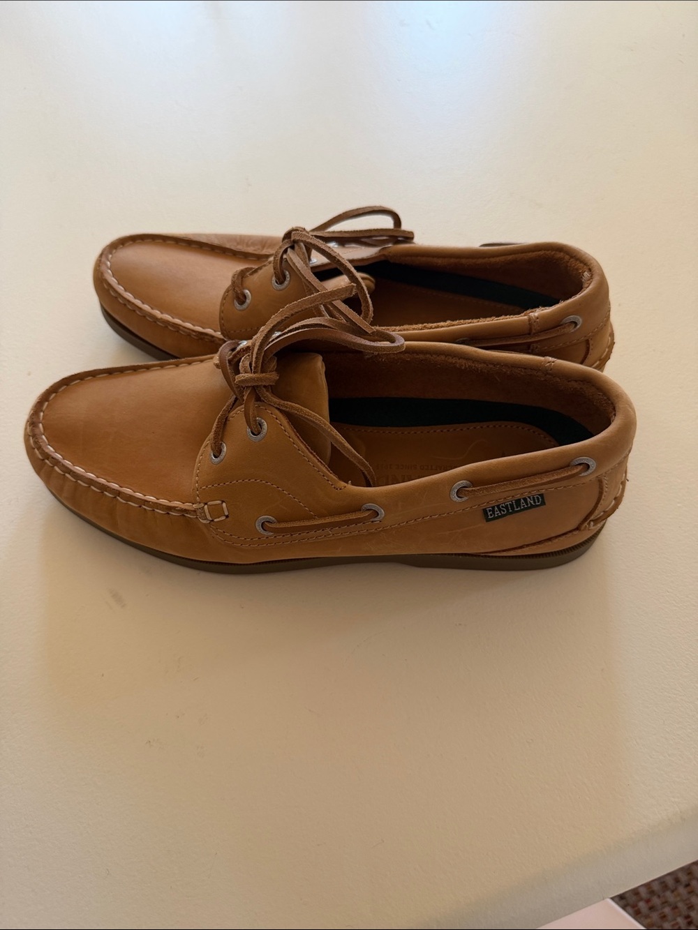 Eastland Men’s Sea Dog Brown Leather Boat Shoes Sz 9D. Bag1. New. No Box